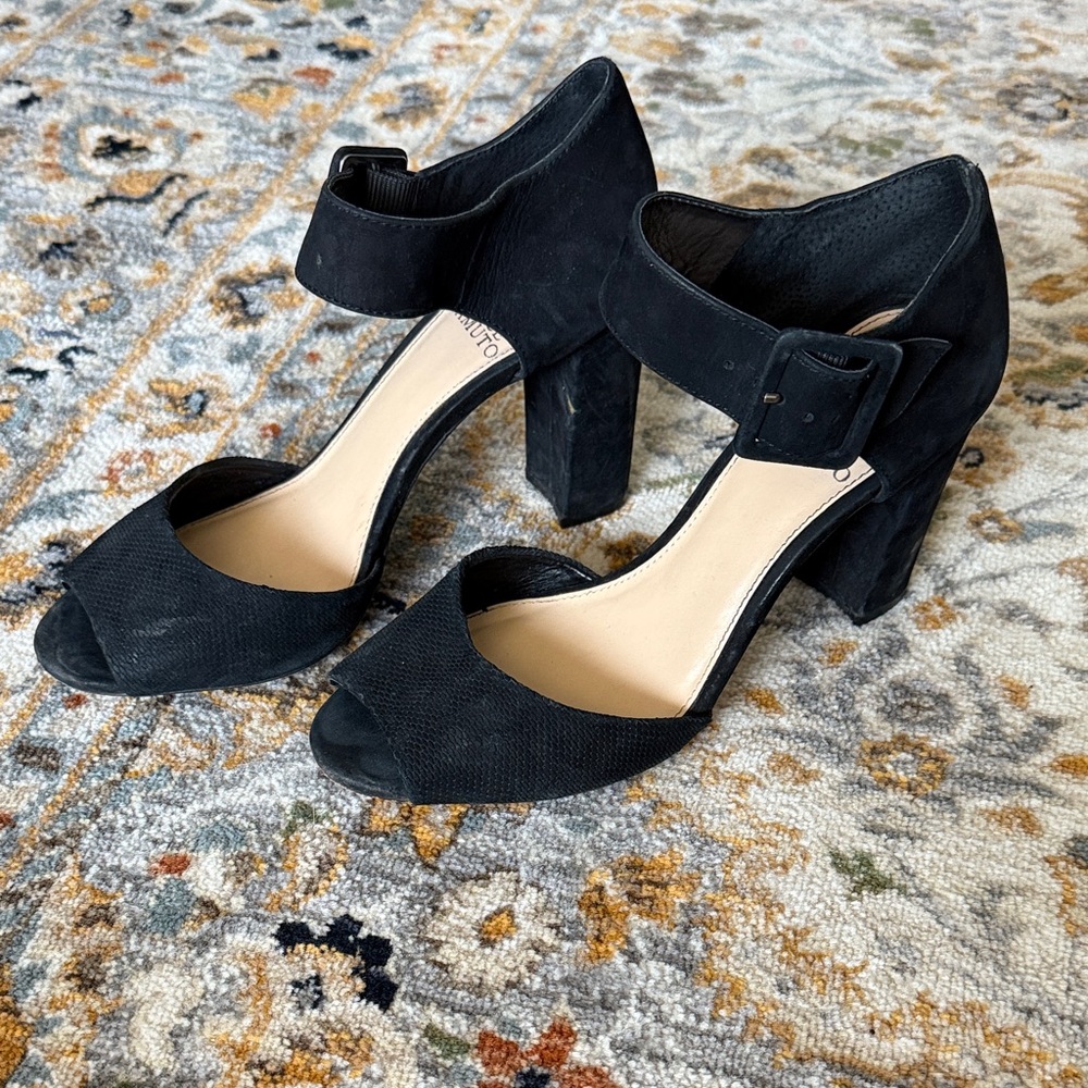 Vince camuto Black Women's Heels